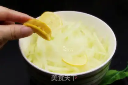 Make Sweet ice and cool watermelon skin step 3