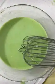 Make cucumber eggcake step 3