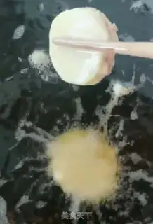 Make Souffle potatoes step 8