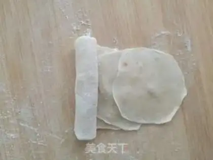Make Steam rose rolls step 5