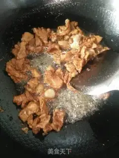 Make Celery fried meat step 1