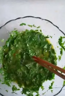 Make Celery leaves and fried eggs step 5