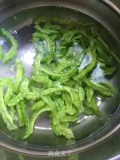Make A cold, bitter melon step 2