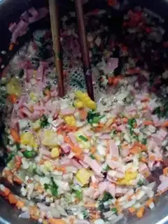 Make Scrumptious vegetable pie step 3