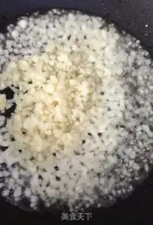 Make Garlic fan steams step 5
