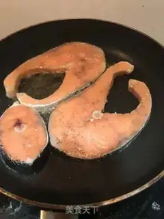 Make Fried salmon step 2