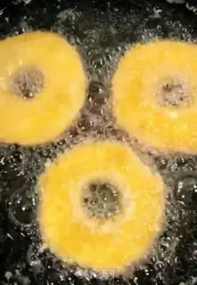 Make Cricket apple ring step 4