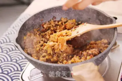 Make Scrambled sour sauce step 8