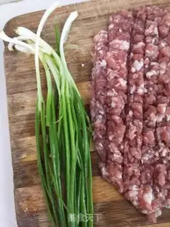 Make Meat and apricot step 1