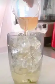 Make Lemon tea step 5