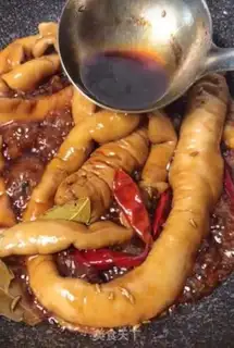 Make Red, spicy pig intestines step 5