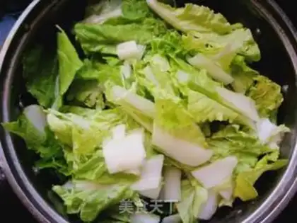 Make Scrambled cabbage step 0