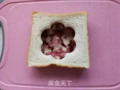 Make Apple rose toast step 3