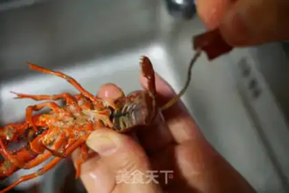 Make Garlic lobster step 2