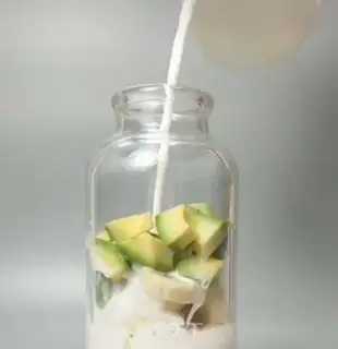 Make Banana butter cream shake step 0