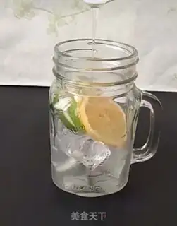 Make Lemon iced green tea step 4