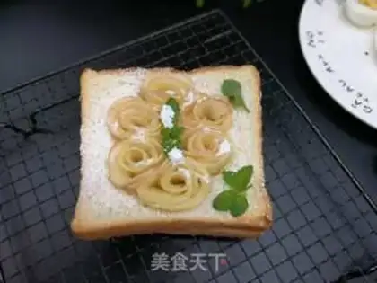 Make Apple rose toast step 16