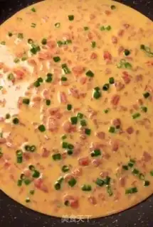 Make Breakfast egg roll step 4
