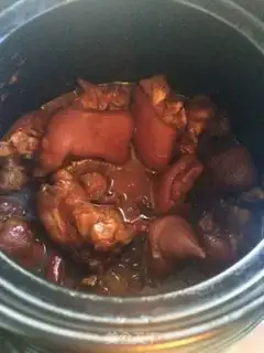Make Red burning pig hoof step 10