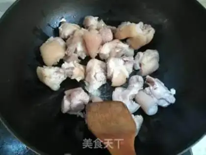 Make Secret pig hoof step 5