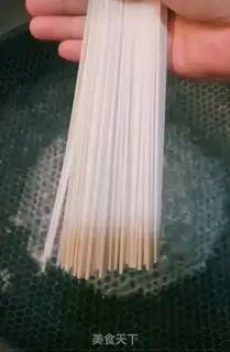 Make Hot noodles step 3
