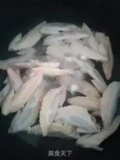 Make Hot, hot chickens step 1