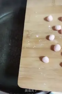 Make Homemade pearls step 4