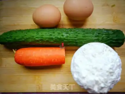 Make cucumber carrots step 0