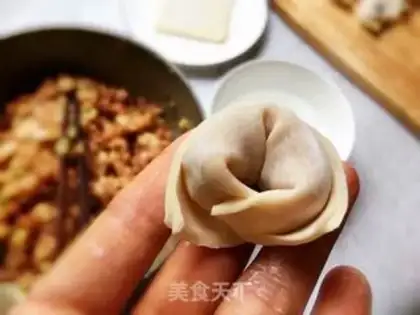 Make Hold the egg step 5