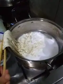 Make Spaghetti sauce step 8