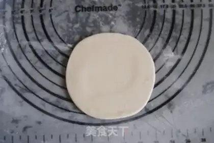 Make Piggy pie step 12