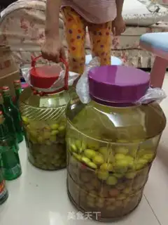 Make Blue plum wine step 5