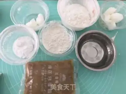 Make Lotus souffle step 0
