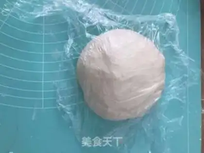 Make Lotus souffle step 2