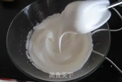 Make Rainbow cake step 5