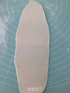 Make Lotus souffle step 6
