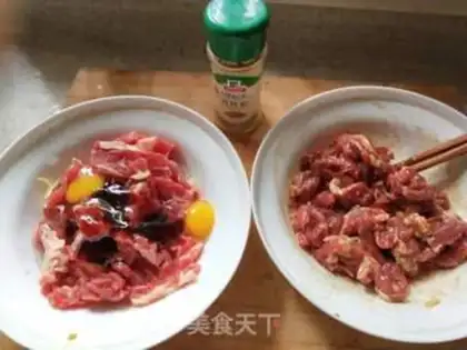 Make Toothpick beef step 1