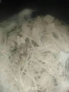 Make Gold pins, tofu soup step 1
