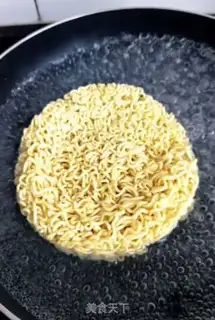 Make Spicy sour noodles step 0