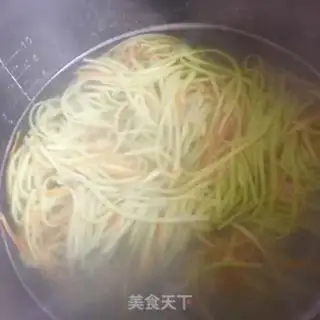 Make Spoon noodles with mushroom sauce step 5