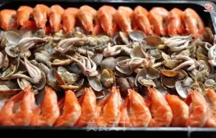 Make Garlic seafood step 7