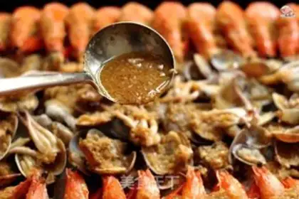 Make Garlic seafood step 10