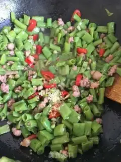 Make Meatloaf beans step 8