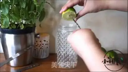 Make A mint lemon sapphire step 1