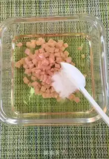 Make Breakfast egg roll step 1