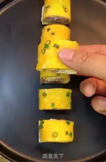 Make Breakfast egg roll step 7