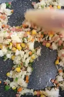 Make Egg bun step 4