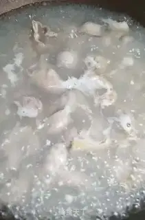 Make Spicy chicken step 1