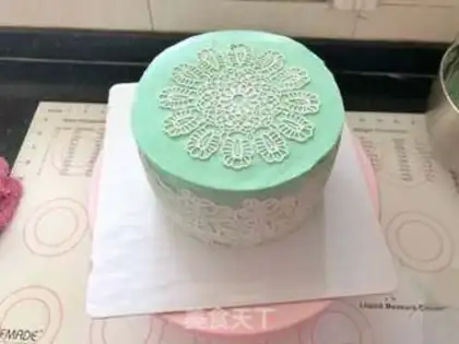 Make Chocolate lace cheesecake step 22