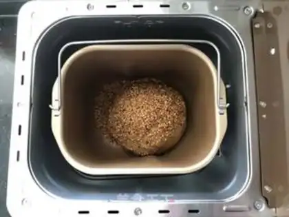 Make A linen seed, red sugar, black and soft step 5